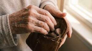 Senat: Casele teritoriale de pensii vor fi obligate să răspundă în termen de 45 de zile contestaţiilor la dosarele de pensionare